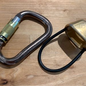 Belay device package